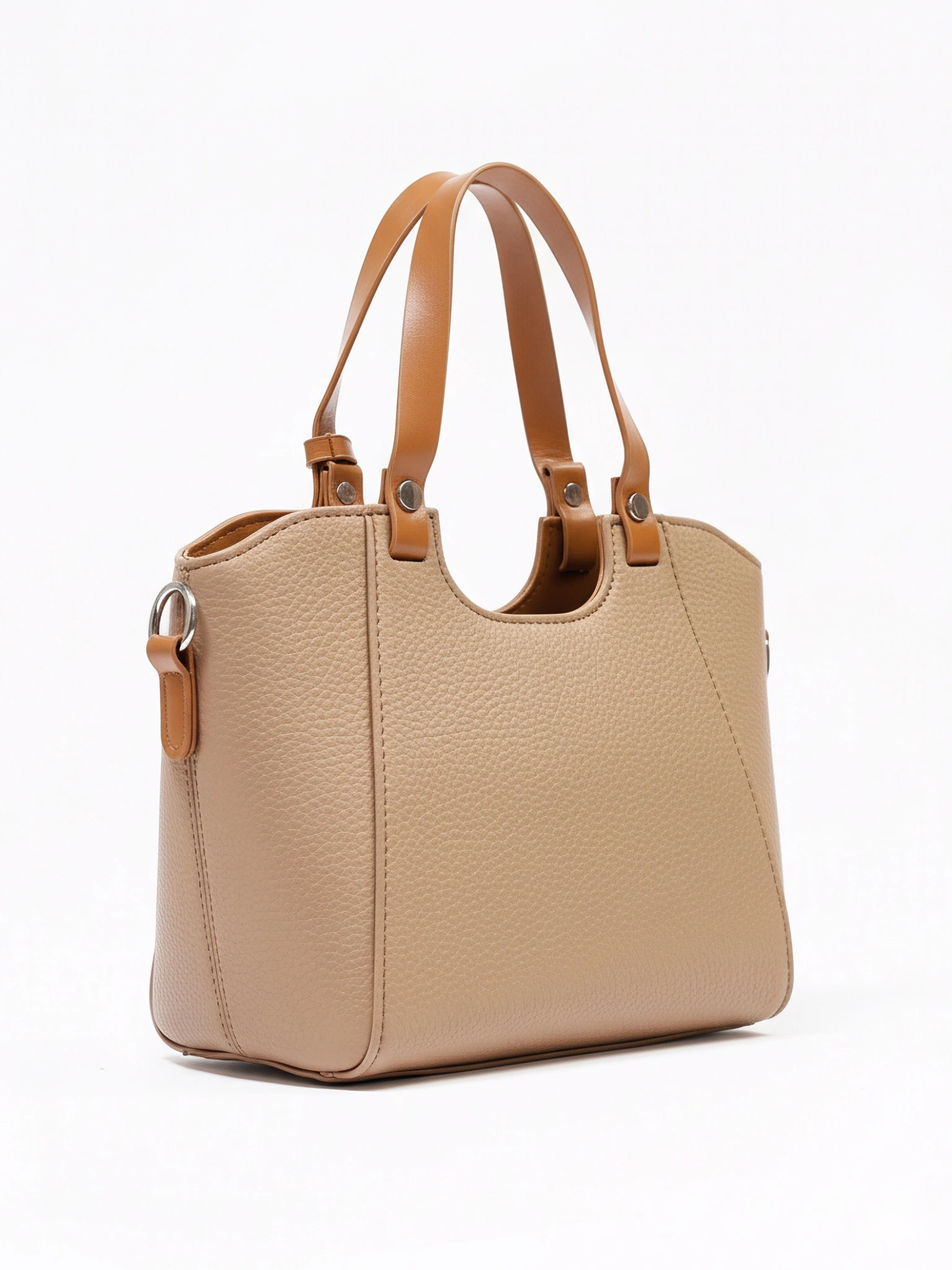 Сумка-тоут маленькая с декоративными ремешками в ассортименте